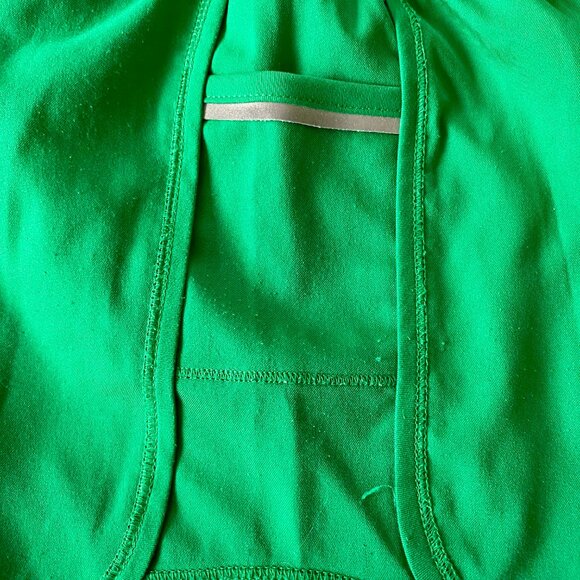 Primary Green Lightweight Short Running Shorts Size 8-9 - Picture 8 of 8